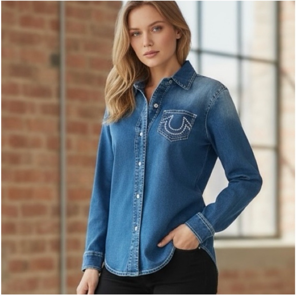 True religion crystal denim button down shirt size small NWT